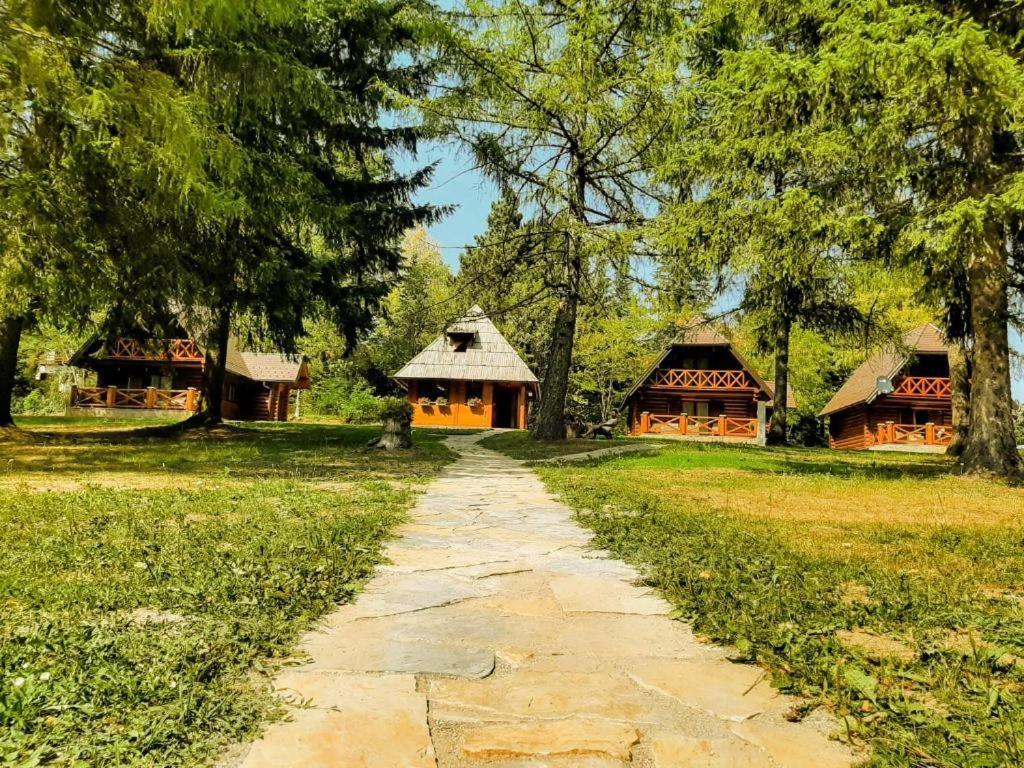 Chalet Brvnare Park Borova *
